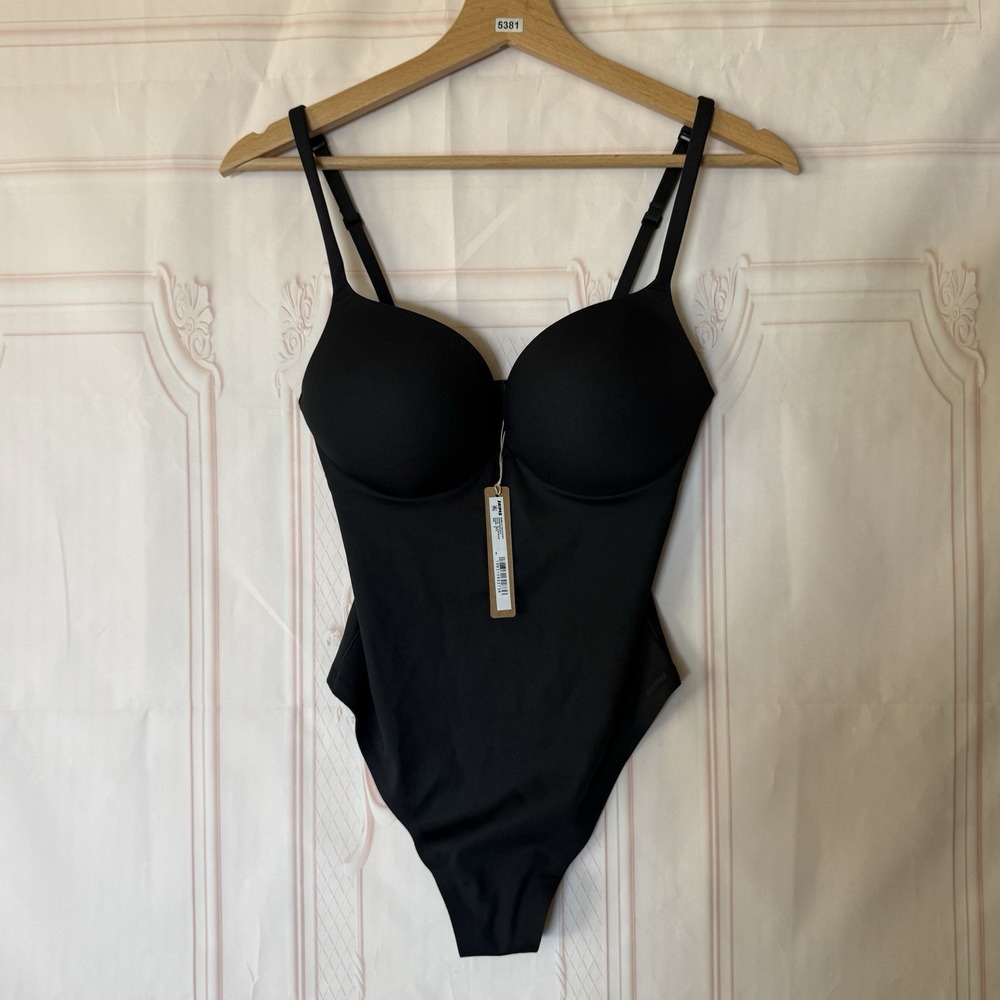 Skims Ultimate Body Push-Up Thong Bodysuit Onyx Black Size Small NWT